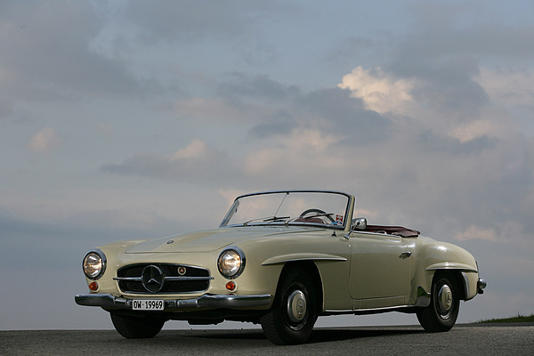Mercedes Benz 190 SL (1956) - von schräg vorne gesehen