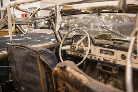 Mercedes-Benz 190 SL (1957) - Techno Classica 2023