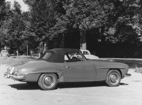Mercedes-Benz 190 SL (1957) - der Wagen wirkt etwas jünger als der grössere Bruder 300 SL