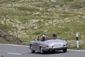 Mercedes-Benz 190 SL (1958) - Flüelapass - Passione Caracciola 2017 Mercedes-Benz 190 SL (1958) - Flüelapass - Passione Caracciola 2017