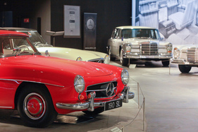 Mercedes-Benz 190 SL (1959) - der Traumwagen vieler damals - Sonderschau "Mercedes-Benz" im Pantheon Basel 2020/2021 (1959)