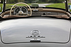 Mercedes-Benz 190 SL (1960) - Blick über den Kofferraumdeckel
