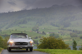 Mercedes-Benz 190 SL (1960) - erhellt auch einen grauen Tag