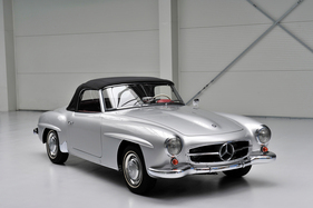 Mercedes-Benz 190 SL (1961) - als Lot 156 angeboten an der RM/Sotheby's Versteigerung in Paris am 3. Februar 2016