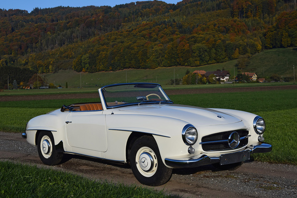 Mercedes-Benz 190 SL (1961) - angeboten an der Versteigerung der Oldtimer Galerie in Toffen am 28. November 2015