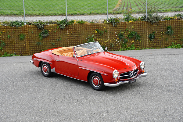 Bild: Mercedes-Benz 190 SL Roadster (1955) - als Lot 109 an der "Gstaad Classic Car Auction" der Oldtimer Galerie Toffen am 29 Dezember 2023