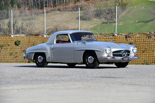 Bild: Mercedes-Benz 190 SL Roadster (1956) - als Lot 77 angeboten an der Versteigerung der Oldtimer Galerie Toffen am 22. März 2025