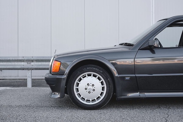 Bild: Mercedes-Benz 190E 2.5-16 EVO 1 (1989) - wird an der "Exclusive Oldtimer" Auktion bis am 9. Mai 2021 von Catawiki versteigert