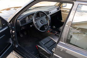 Mercedes-Benz 190E 2.5-16 Evolution II (1990) - as lot 044 at the Gooding & Co Amelia Island auction 2024