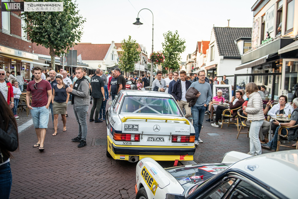 Mercedes Benz 190E 2.5-26V (1986) am Historic Grand Prix in Zandvoort im Rahmen der Tourenwagen Classics 2018