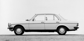 Mercedes Benz 200 (1976) - keine Experimente im Design