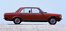 Mercedes Benz 200 (1980) - in Signalfarbe Rot (© Daimler AG, 1980) Mercedes Benz 200 (1980) - in Signalfarbe Rot (© Daimler AG, 1980)