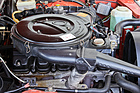 Mercedes Benz 200 (1982) - der Luftfilter verdeckt fast den ganzen Motor
