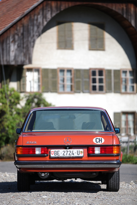 Mercedes Benz 200 (1982) - ohne Design-Firlefanz