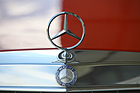 Mercedes Benz 200 (1982) - wurden gerne gestohlen, diese Sterne