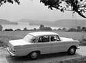 Artikelbild Sparsamkeit aus Schwabenstahl – Mercedes-Benz 200 D im (historischen) Test