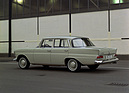 Mercedes-Benz 200 D (1966) – schick mit Weisswandreifen