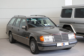 Bild Mercedes-Benz 200 TE (1991) - schön erhaltener Kombi für EUR 18'800 - Klassikwelt Bodensee 2023