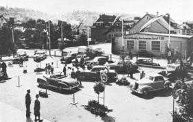 Mercedes-Benz 220 (1954) – Sonderschau für den neuen Typ 220 auf dem Gelände der Niederlassung Ravensburg am 9. Juni 1954