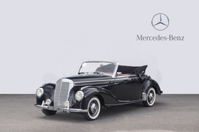 Mercedes-Benz 220 A Cabriolet (1952) - als Lot 24 an der Artcurial Mercedes-Versteigerung in Paris am 15. Oktober 2017 (1952)