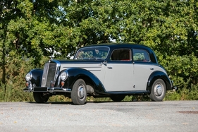 Mercedes-Benz 220 Berline Export (1953) - als Lot 51 an der Artcurial Mercedes-Versteigerung in Paris am 15. Oktober 2017