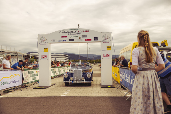 Mercedes-Benz 220 Cabriolet A (1952) – Freiburg Schauinsland-Klassik 2022