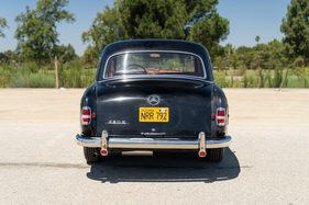 Mercedes-Benz 220 S (1959) - offered as lot 75 at the Gooding & Co "Geared Online" auction from August 3 to 7, 2020