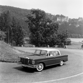 Mercedes-Benz 220 S (1959) – im Donautal (1959)