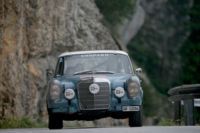 Mercedes-Benz 220 S (1965) - Rennwagen bei der Ennstal Klassik