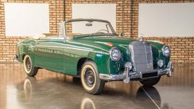 Mercedes-Benz 220 S Cabriolet A (1957) - als Lot 134 angeboten an der Bonhams Mercedes-Benz-Versteigerung in Stuttgart am 19. März 2016 (1957)