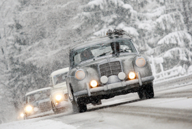 Mercedes-Benz 220 S Coupé (1957) - am Winter-RAID 2015