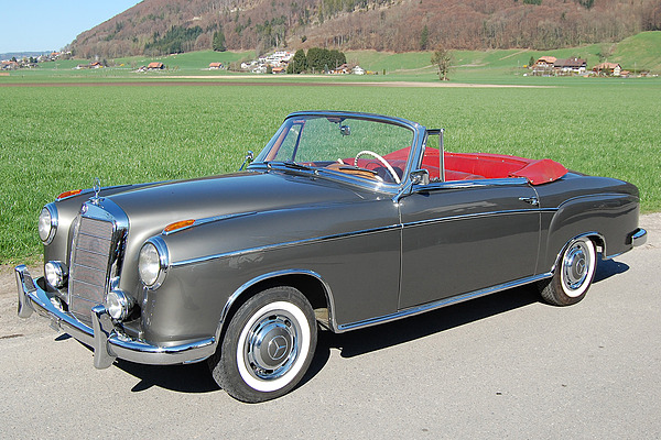 Mercedes-Benz 220 S Ponton Cabrio (1957) - angeboten an der Auktion der Oldtimer Galerie in Toffen vom 28. April 2012