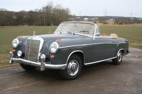 Mercedes-Benz 220 S 'Ponton' Cabriolet (1958) - angeboten als Lot 131 an der Bonhams Mercedes-Benz-Versteigerung in Stuttgart 2015 (1958)