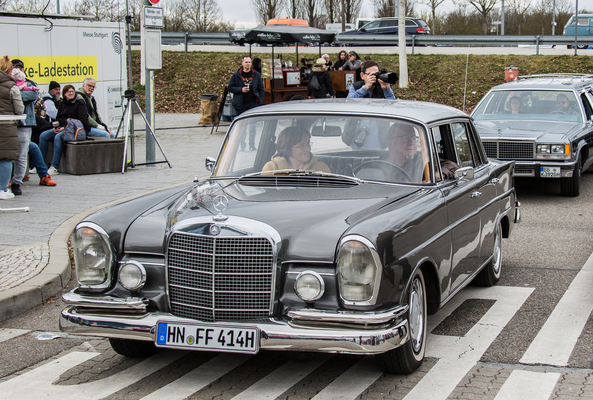 Mercedes-Benz 220 S – Retro Saisonauftakt 2025