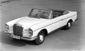Mercedes-Benz 220 SE (1962) - bildhübsches Cabriolet mit Platz für die ganze Familie