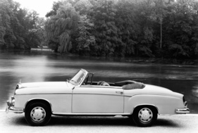 Mercedes-Benz 220 SE Cabriolet (1958) - offen am elegantesten