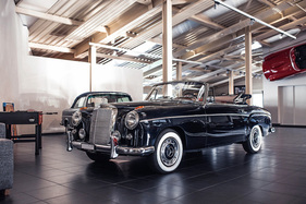 Mercedes-Benz 220 SE Cabriolet (1959) - als Lot 122 angeboten an der Versteigerung Oldtimer Galerie Toffen in Gstaad vom 29. Dezember 2021 (1959)