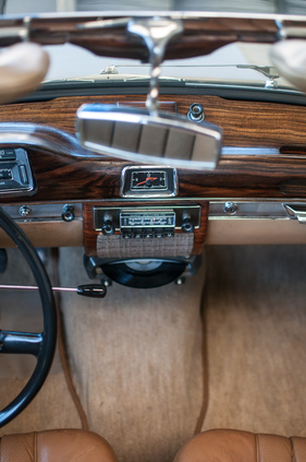 Mercedes-Benz 220 SE Cabriolet (1959) - keine Mittelschaltung