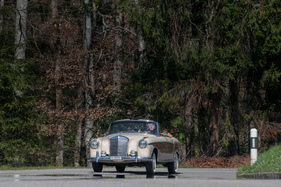 Mercedes-Benz 220 SE Cabriolet (1959) - nobler Tourer