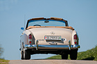 Mercedes-Benz 220 SE Cabriolet (1959) - von hinten wenig Zierrat