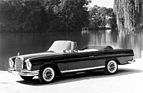 Mercedes-Benz 220 SE Cabriolet (1962) - weitgehend in Handarbeit gefertigt und daher entsprechend teuer
