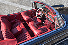 Mercedes-Benz 220 SE Cabriolet (1962) - wenn nur zwei Personen hinten sitzen, können sie eine breite Armlehne nutzen