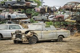 Mercedes-Benz 220 SE Cabriolet (1963) - als Lot 263 an der RM/Sotheby’s "The Junkyard - The Rudi Klein Collection" Versteigerung 2024