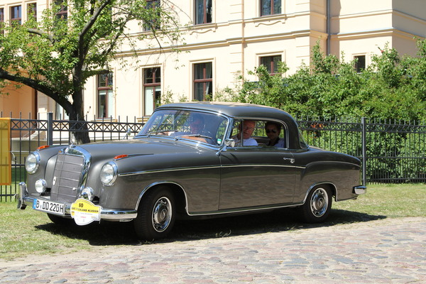 Mercedes Benz 220 SE Coupé (1959) - Winner Class II at the Concours d'Elégance - at the ADAC Deutschland Klassik 2014