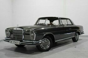 Mercedes-Benz 220 SE Coupé (1964) – angeboten an der Catawiki-Online-Versteigerung "Premium Oldtimer-Auktion" (Mai/Juni 2022)