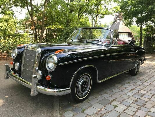 Mercedes-Benz 220 SE Ponton Cabriolet W128 (1960) - an der Catawiki-Online-Versteigerung "Concours d'Elegance exklusiv" (Feb/März 2022)