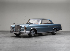 Mercedes Benz 220 SEB Coupé W111 (1963) - angeboten als Lot 09 an der Auctionata Versteigerung an der Motorworld Berlin am 8. Oktober 2016