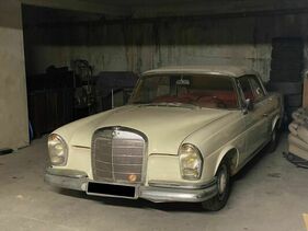 Mercedes-Benz 220 SEb Cabriolet (1962) - angeboten als Lot 168 an der Artcurial Monaco Versteigerung am 19. Juli 2021
