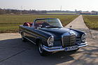 Bild: Mercedes-Benz 220 SEb Cabriolet (1963) - als Lot 051 an der Zoute Versteigerung von Bonhams am 6. Oktober 2017