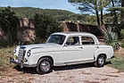 Mercedes-Benz 220S Berline (1958) - als Lot 232 an der Artcurial Versteigerung "Sur les Champs" 2019